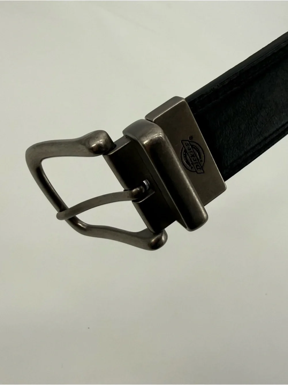 Dickies Mens Leather Reversible Belt Black & Brown Silver Classic